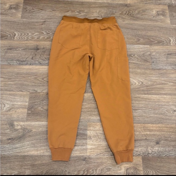 Mandala Petite Small Jogger Scrub Pants – Equa-Tek Fabric, Spill-Repellent - Picture 2 of 2